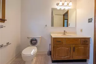 606 Buckingham Dr, Northampton Boro, PA 18067 - Photo 29