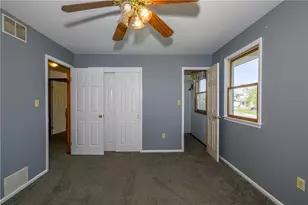 606 Buckingham Dr, Northampton Boro, PA 18067 - Photo 35