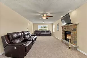 1657 Rachel Rd, Hamilton Twp, PA 18360 - Photo 9
