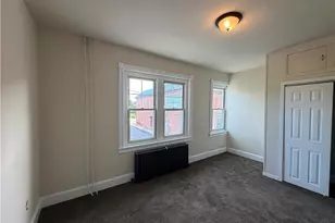 722 N Clewell St, Fountain Hill Boro, PA 18015 - Photo 9