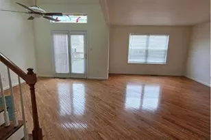 325 Oxford Pl, Macungie Boro, PA 18062 - Photo 5