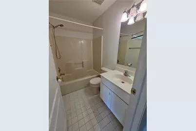 325 Oxford Place #325, Macungie Boro, PA 18062 - Photo 7