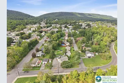 136 E West Street, Wind Gap Boro, PA 18091 - Photo 71
