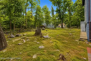 2128 Apley Dr, Bushkill, PA 18324 - Photo 33