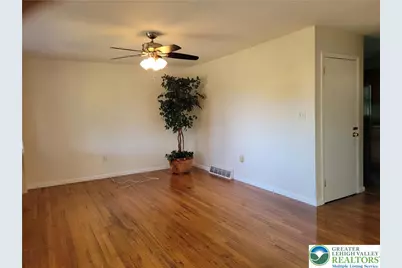 932 Kossuth Street, Freemansburg, PA 18017 - Photo 5