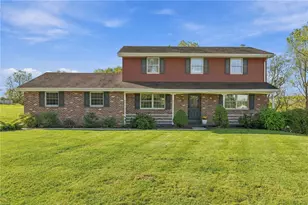 3834 Estate Dr, North Whitehall Township, PA 18078 - Photo 1