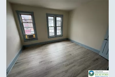 1312 N 10th Street, Reading, PA 19604 - Photo 11