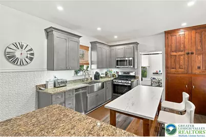 562 Ridge Street, Emmaus Boro, PA 18049 - Photo 21