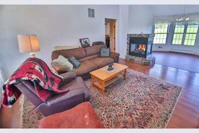 245 Tomahawk Trail, Allen Township, PA 18067 - Photo 7