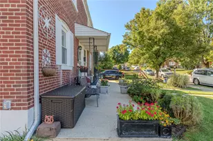 1967 S 6th St, Allentown City, PA 18103 - Photo 25