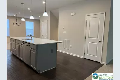 2356 Raya Way, Bethlehem Township, PA 18045 - Photo 3