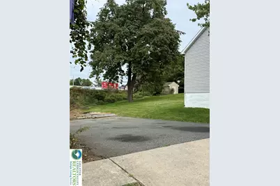825 Maryland Street, Whitehall Township, PA 18052 - Photo 3