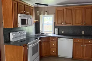 825 Maryland St, Whitehall Township, PA 18052 - Photo 5