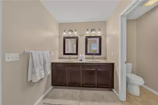 253 Blue Sage Dr, Allentown City, PA 18104 - Photo 29
