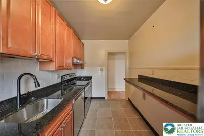 300 Locust Street, Bethlehem, PA 18018 - Photo 7