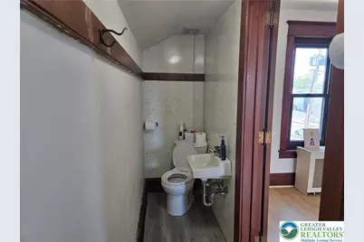 2166 Eaton Avenue, Bethlehem City, PA 18018 - Photo 23