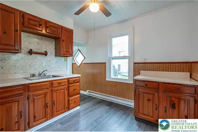 739 Broadway, Bangor, PA 18013 - Photo 19