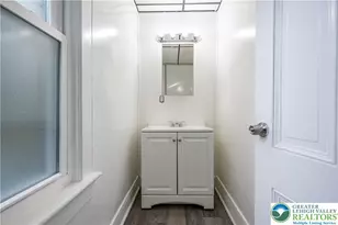 739 Broadway, Bangor, PA 18013 - Photo 15