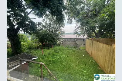 2023 Ferry Street, Wilson, PA 18042 - Photo 3