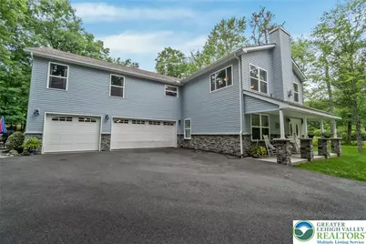 210 Piney Woods Drive, Penn Forrest, PA 18229 - Photo 3