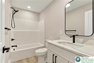 824 Hunter St, North Catasauqua Bor, PA 18032 - Photo 19