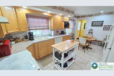 4474 Phillip Street, Whitehall Township, PA 18052 - Photo 7