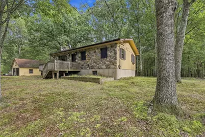 184 Swallow Circle, Bushkill, PA 18324 - Photo 3