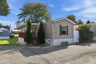 6129 Memorial Rd, Allentown City, PA 18104 - Photo 3