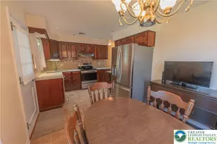 425 3rd St, Emmaus Boro, PA 18049 - Photo 7