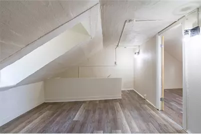 216 N Railroad St, Allentown City, PA 18102 - Photo 11