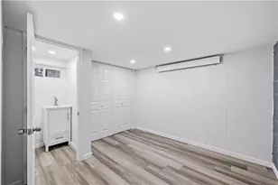 810 S 10th St, Allentown City, PA 18103 - Photo 11