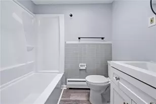 810 S 10th St, Allentown City, PA 18103 - Photo 9