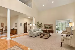 870 E Homestead Ln, Williams Township, PA 18042 - Photo 7