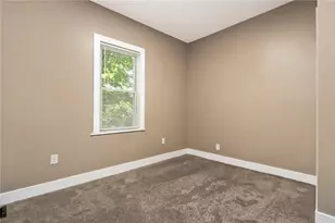 2519 S Alice St, Allentown City, PA 18103 - Photo 25