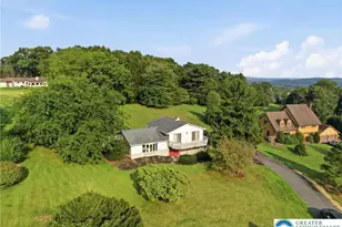 4673 Steven Ln, Lehigh Township, PA 18088 - Photo 3