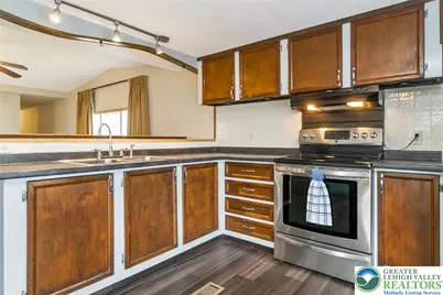 8721 Turkey Ridge Road, Upper Macungie Township, PA 18031 - Photo 11