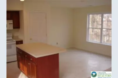 39 Garrison Street, Bethlehem, PA 18018 - Photo 5