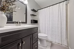 2549 Black Forest Dr, Coplay Boro, PA 18037 - Photo 25