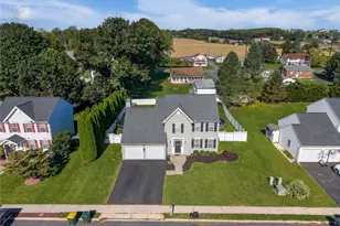 2549 Black Forest Dr, Coplay Boro, PA 18037 - Photo 35
