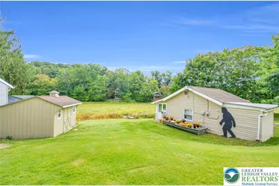 473 N Shore Drive, Windsor Castle, PA 19534 - Photo 5