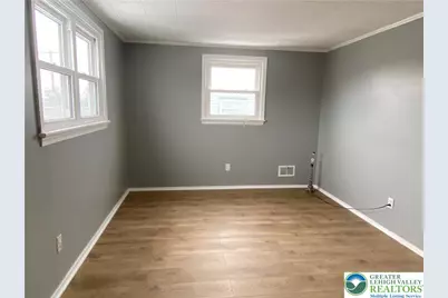2121 Schoenersville Road, Bethlehem City, PA 18018 - Photo 17