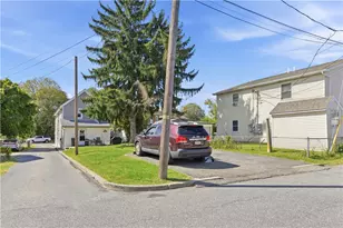 315 2nd St, Catasauqua Boro, PA 18032 - Photo 3