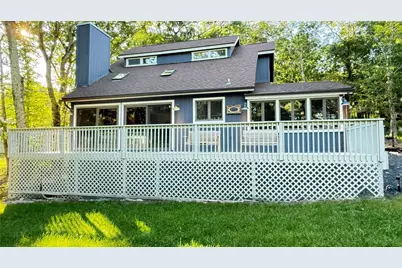 2120 Apley Drive, Bushkill, PA 18324 - Photo 1