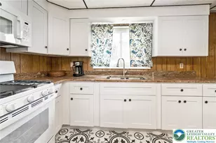 428 Center Ave, Jim Thorpe Boro, PA 18229 - Photo 7