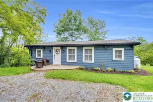 470 N Shore Dr, Windsor Castle, PA 19534 - Photo 1