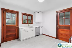 1722 S Albert St, Allentown City, PA 18103 - Photo 11