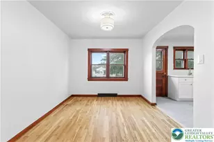 1722 S Albert St, Allentown City, PA 18103 - Photo 9