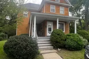 116 Washington St, Wind Gap, PA 18091 - Photo 1