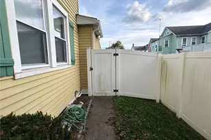 309 Mulberry St, Catasauqua Boro, PA 18032 - Photo 3