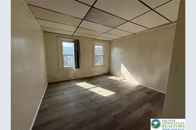 525 Elliger Street, Allentown City, PA 18102 - Photo 11